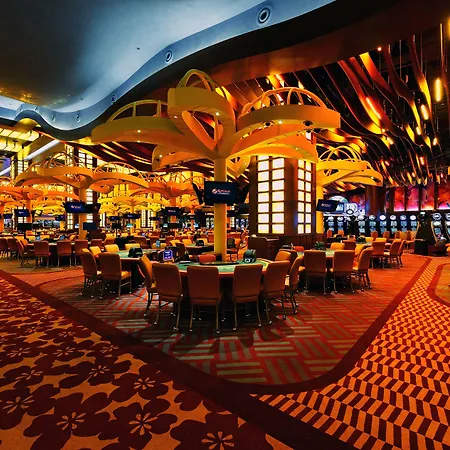 Resorts World Sentosa - Festive Hotel-3